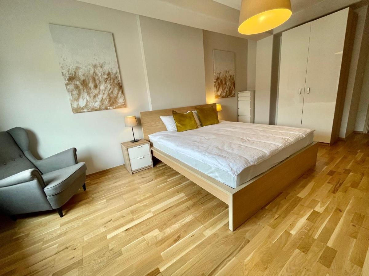 Boutique Apartments - Old Town 120M2 - Private Underground Parking - Вроцлав Экстерьер фото